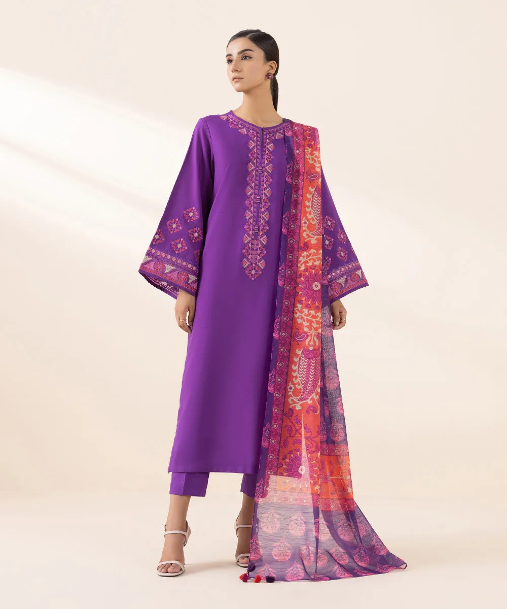 3 Piece - Embroidered Arabic Lawn Suit