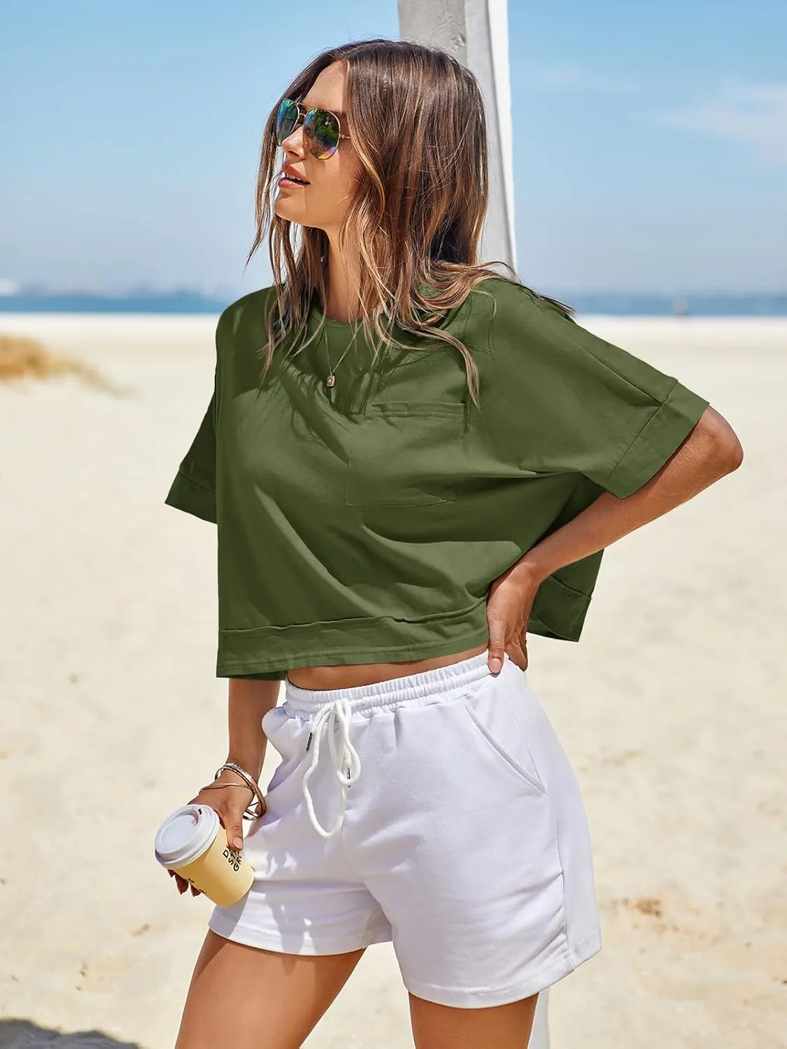 Fisoew Womens Oversized Crop Tops Workout Short Sleeve T Shirts Summer Casual Loose Fit Basic Tee Shirts with Pockets