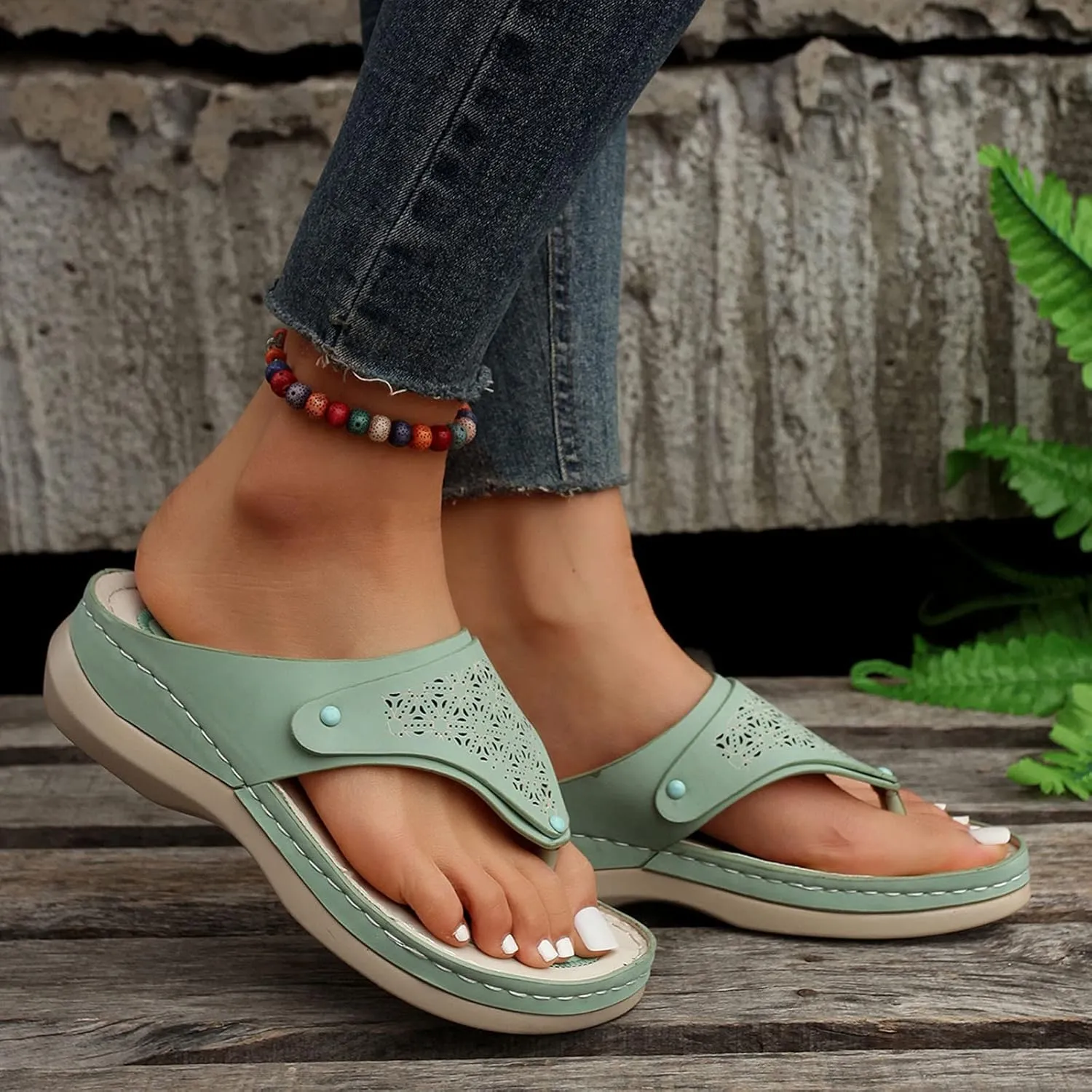 Flats Sandals for Women Orthopedic Bohemian Breathable Open Toe Fashion 2025 Summer Walking Thong Shoe