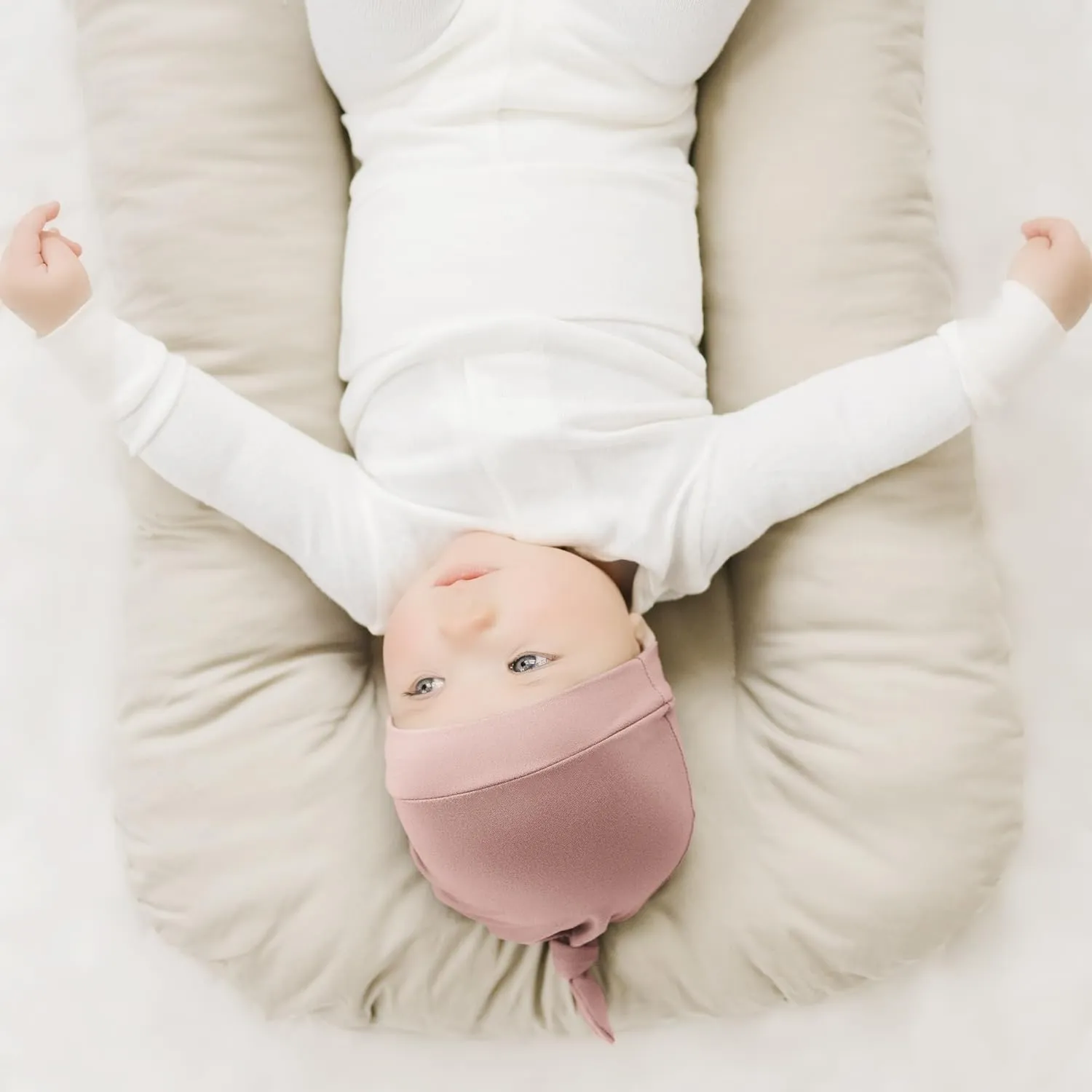 Konssy 6 Pack Baby Newborn Hats Set Knot Beanie Hats Soft for Infant Baby Girls Boys Caps 0-6 Months