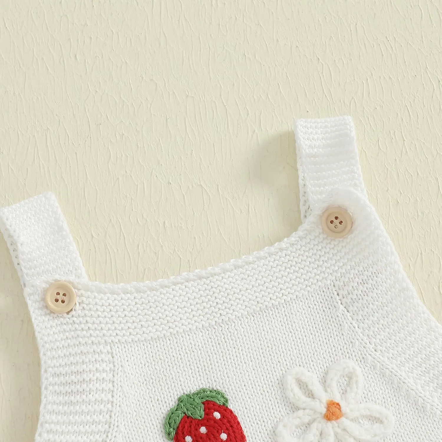 Newborn Sweater Romper Baby Girl Crochet Knit Sweaters Rompers Embroidery Flower Strawberry Outfit Sleeveless Bodysuit