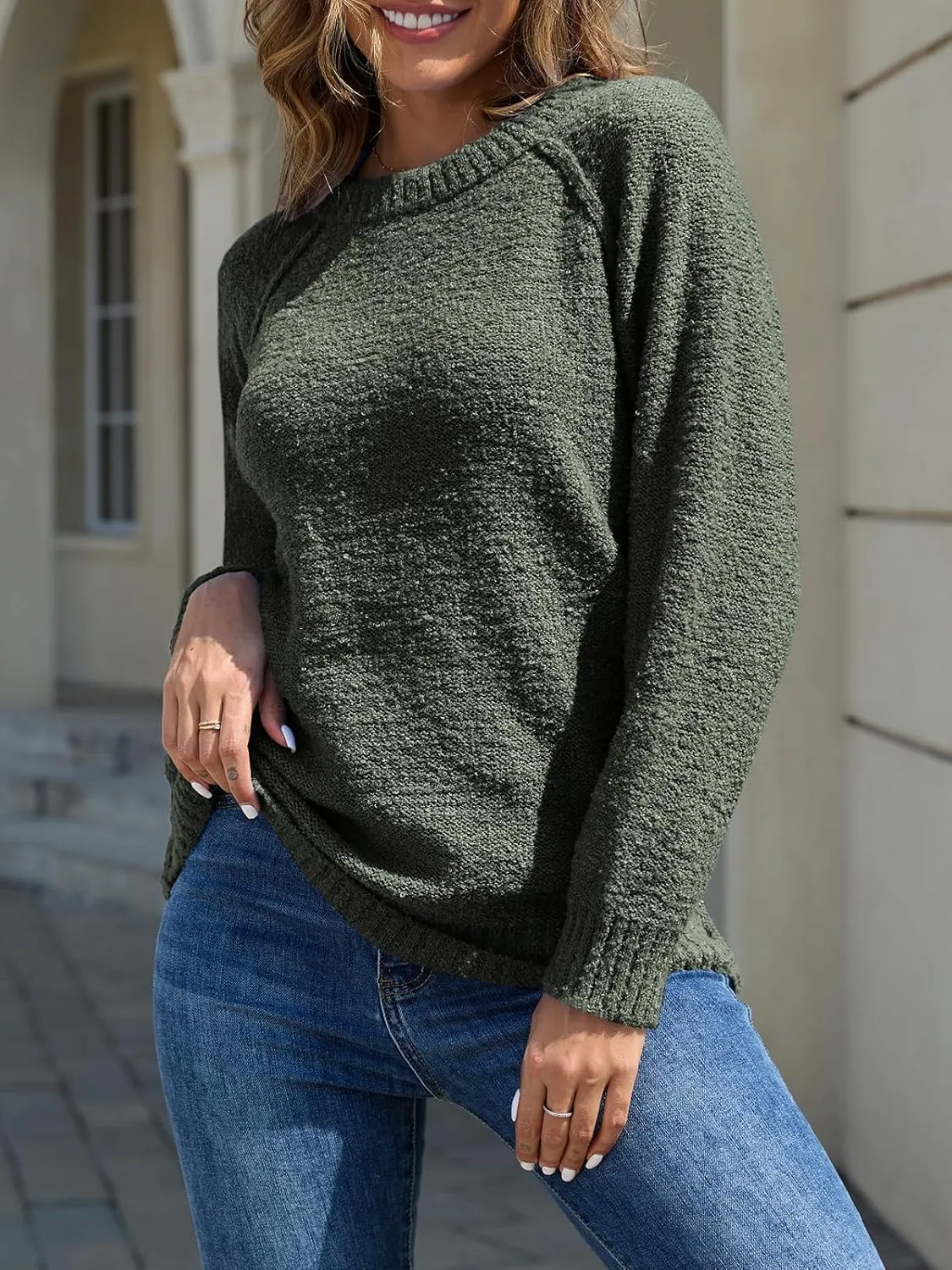 UNCLECAT Women's Oversized Sweaters Trendy Fuzzy Knit Sweater Tops Long Sleeve Crewneck Casual Pullover