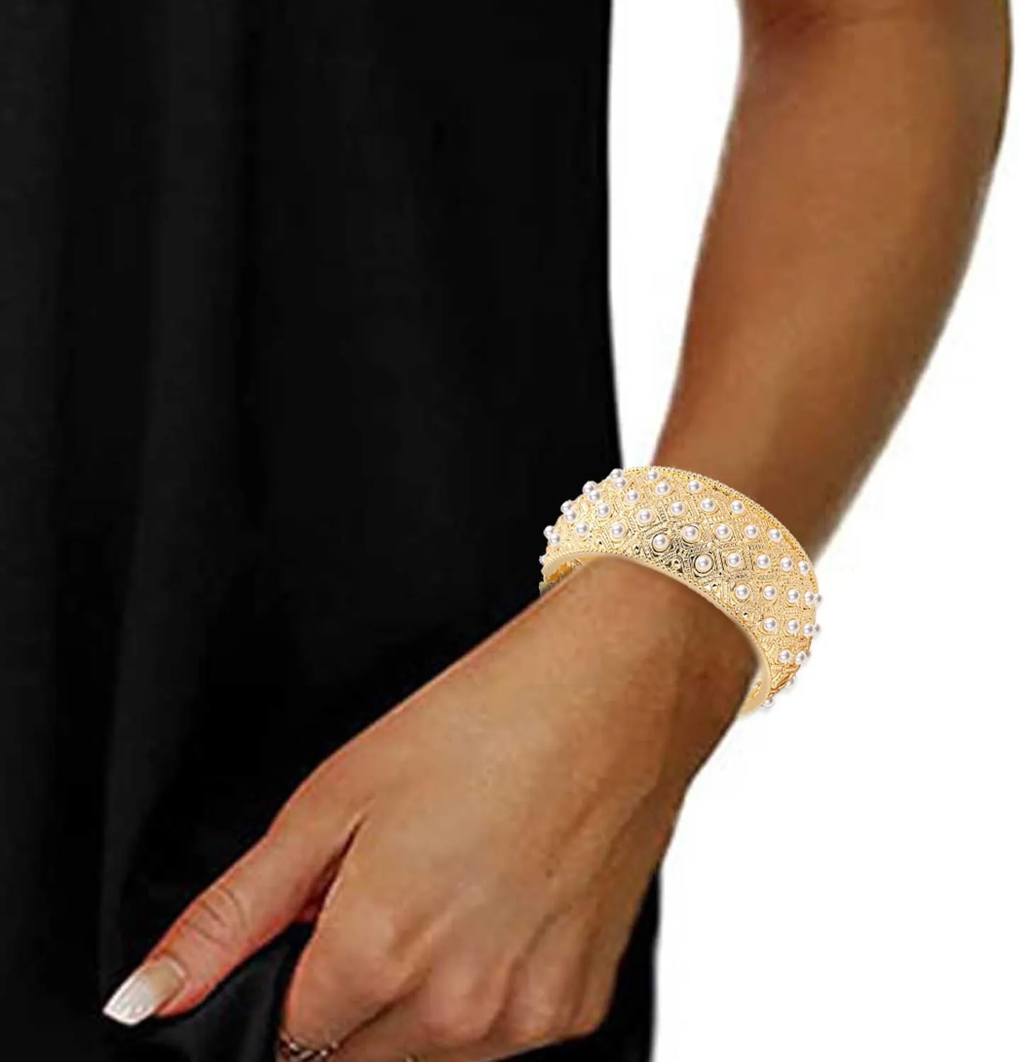 Wide Grooved Crystal Cuff Hinge Bangle Metal Shiny Punk Bracelet Great Polished Fashion Statement Bangles Gold Smooth Bangle Bracelet for Women Fashion Jewelry