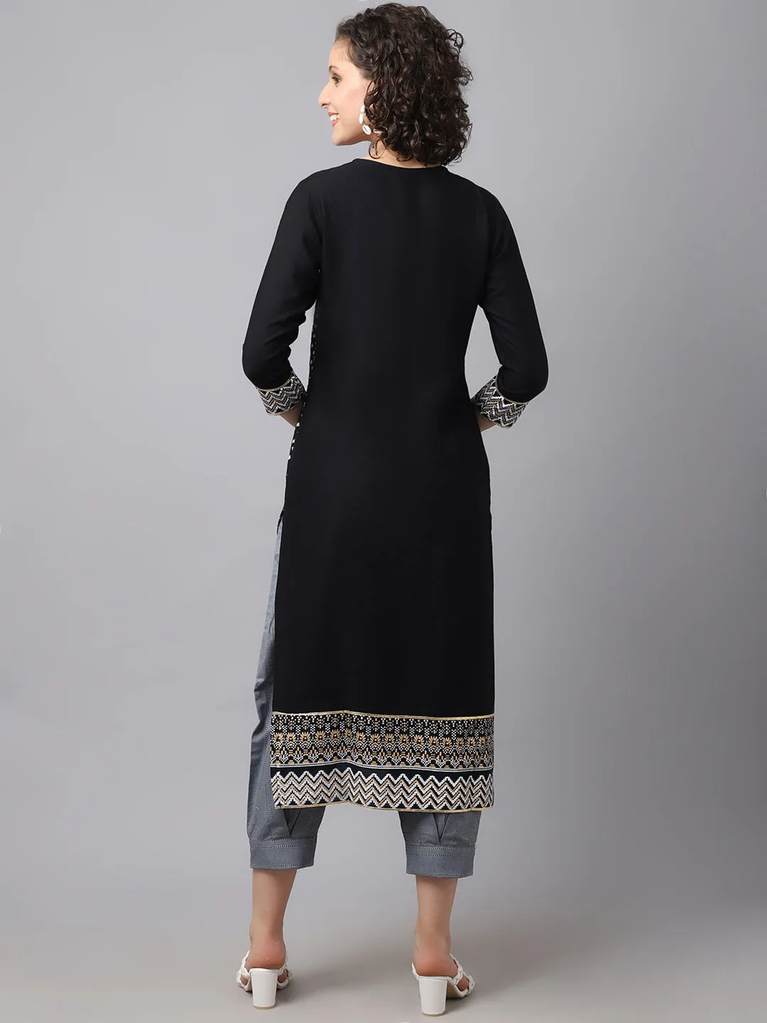 Women Black Geometric Printed Kurta With Palazzo
