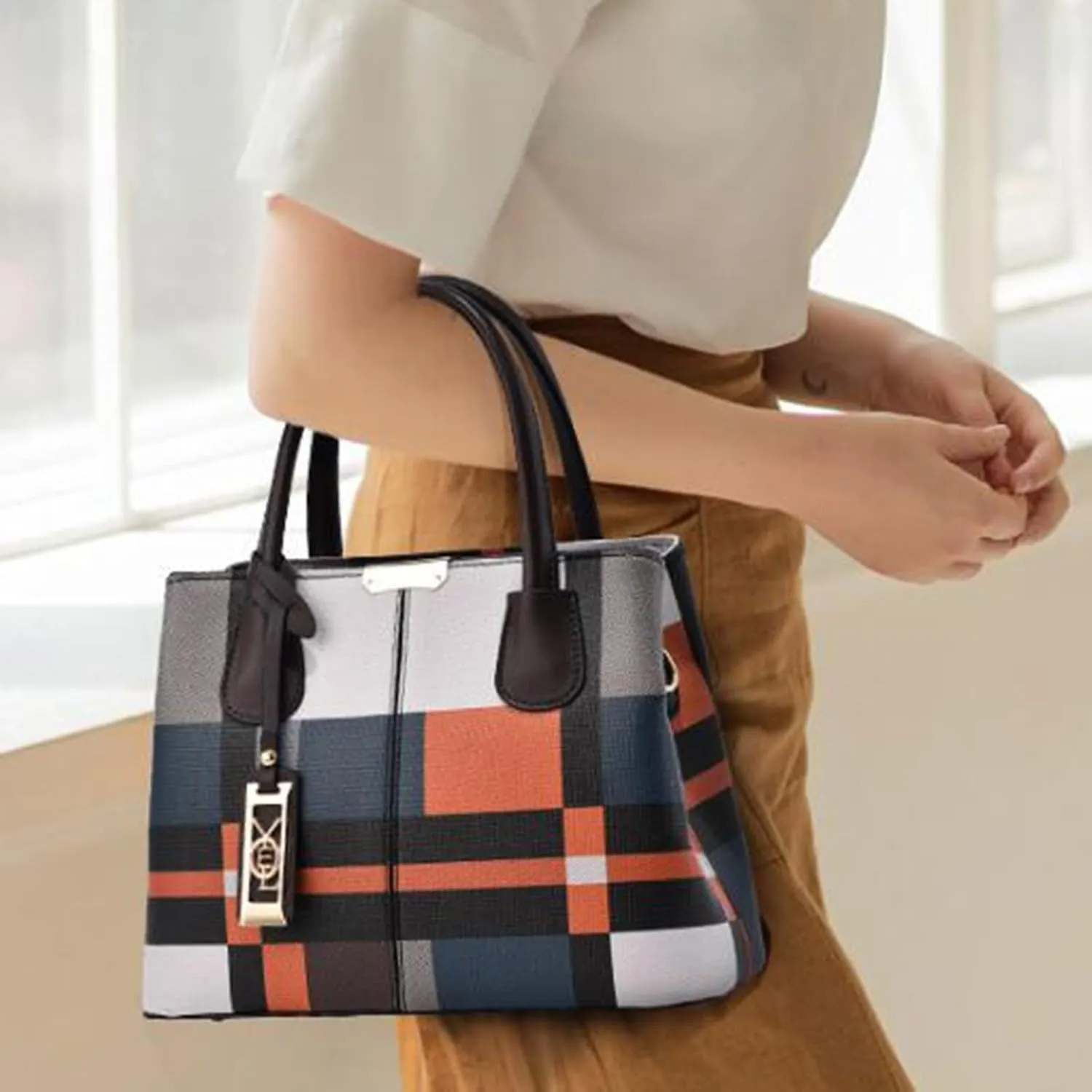 Women's Fashion Shoulder Bags Cute Hobo Tote Handbags Mini Clutch Purses with Zipper Closure Elegant Sling Bag(Coffee)