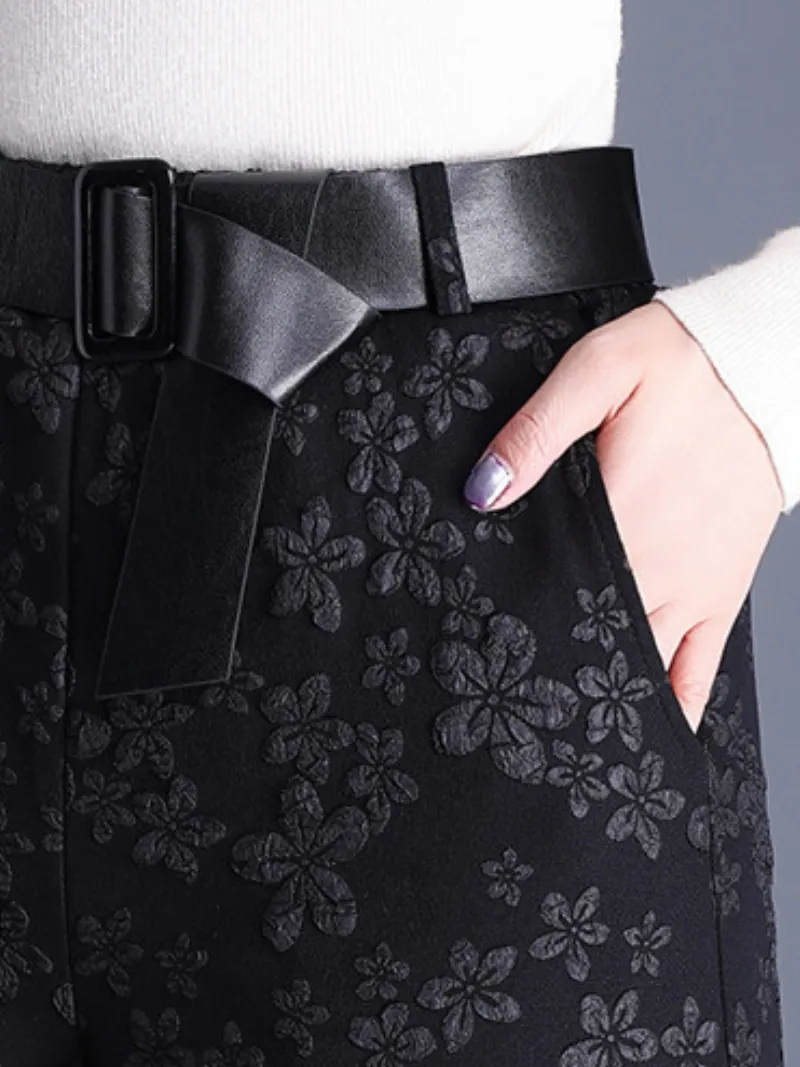 Women’s Top Trends in Street Fashion Style Bottom