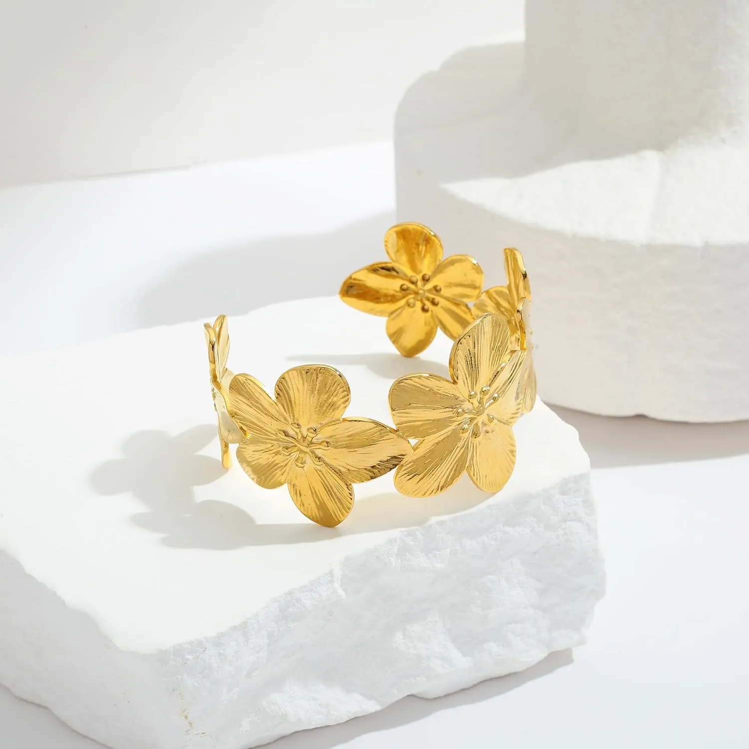 WOWORAMA Chunky Gold Cuff Bracelets for Women Vintage Gold Flower Butterfly Bracelet Trendy Boho Wide Open Cuff Bangles Matte Statement Bracelet