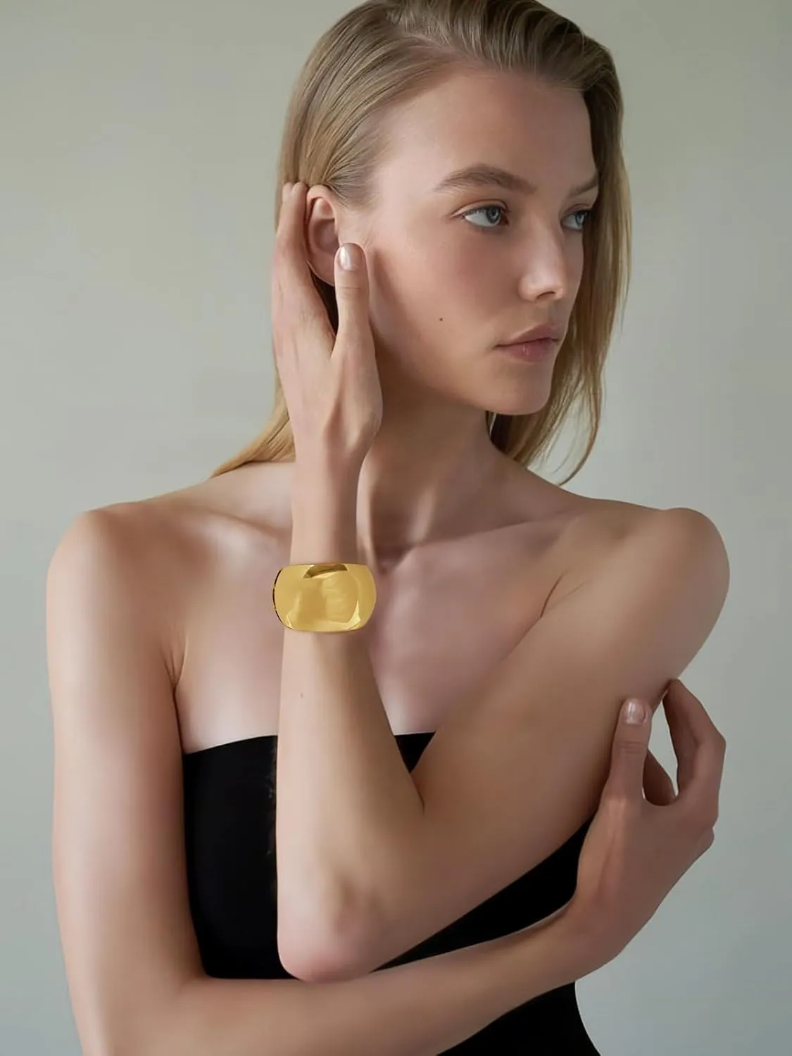 WOWORAMA Extra Wide Chunky Bangle Bracelets for Women Heavy Thick Gold Hinged Cuff Bangles Exaggerated Bold Statement Bracelet Boho Hinge Wrist Wrap Cuff Bracelet