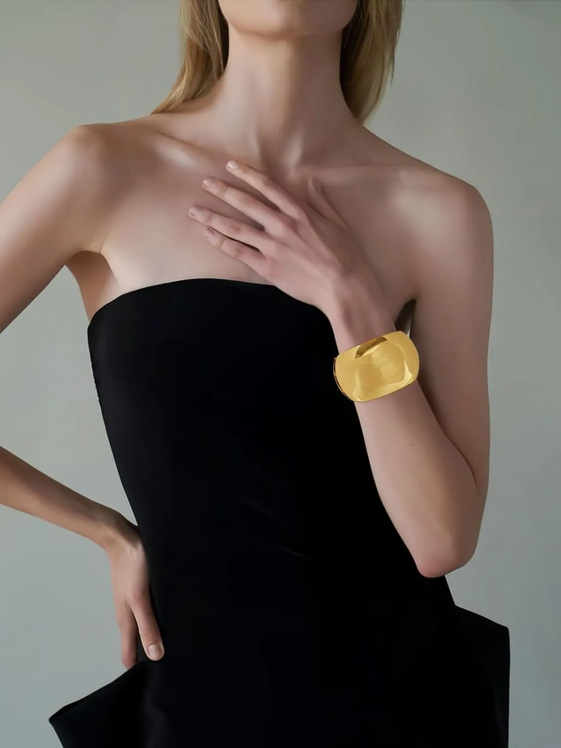 WOWORAMA Extra Wide Chunky Bangle Bracelets for Women Heavy Thick Gold Hinged Cuff Bangles Exaggerated Bold Statement Bracelet Boho Hinge Wrist Wrap Cuff Bracelet